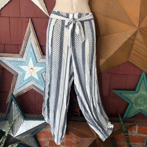 Womens American Rag Flyaway Pants  Size S 26x25
